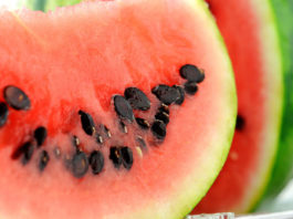 Akamaro k’imbuto za watermelon ku buzima imbuto za watermelon